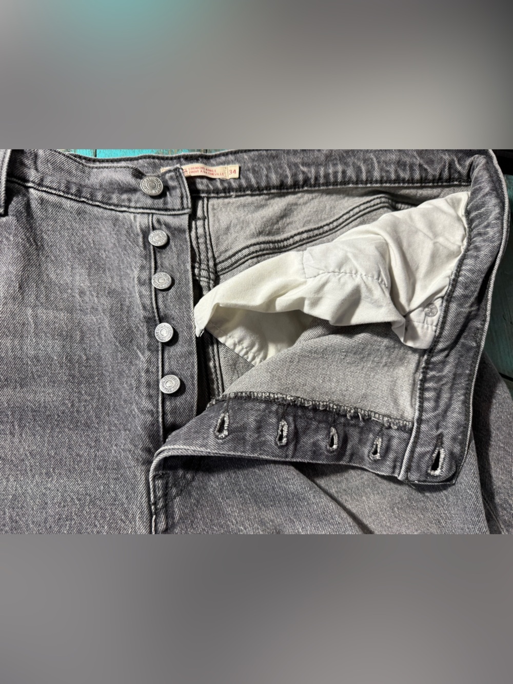 Levi’s Ribcage Straight Ankle Jeans Button Fly Size 34/18 Well Worn Black - Picture 11 of 16